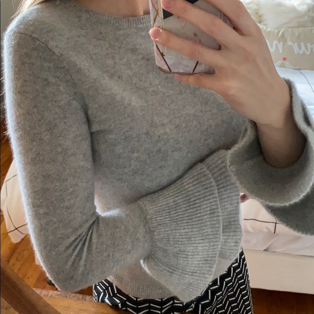 Feather grey cashmere sweater